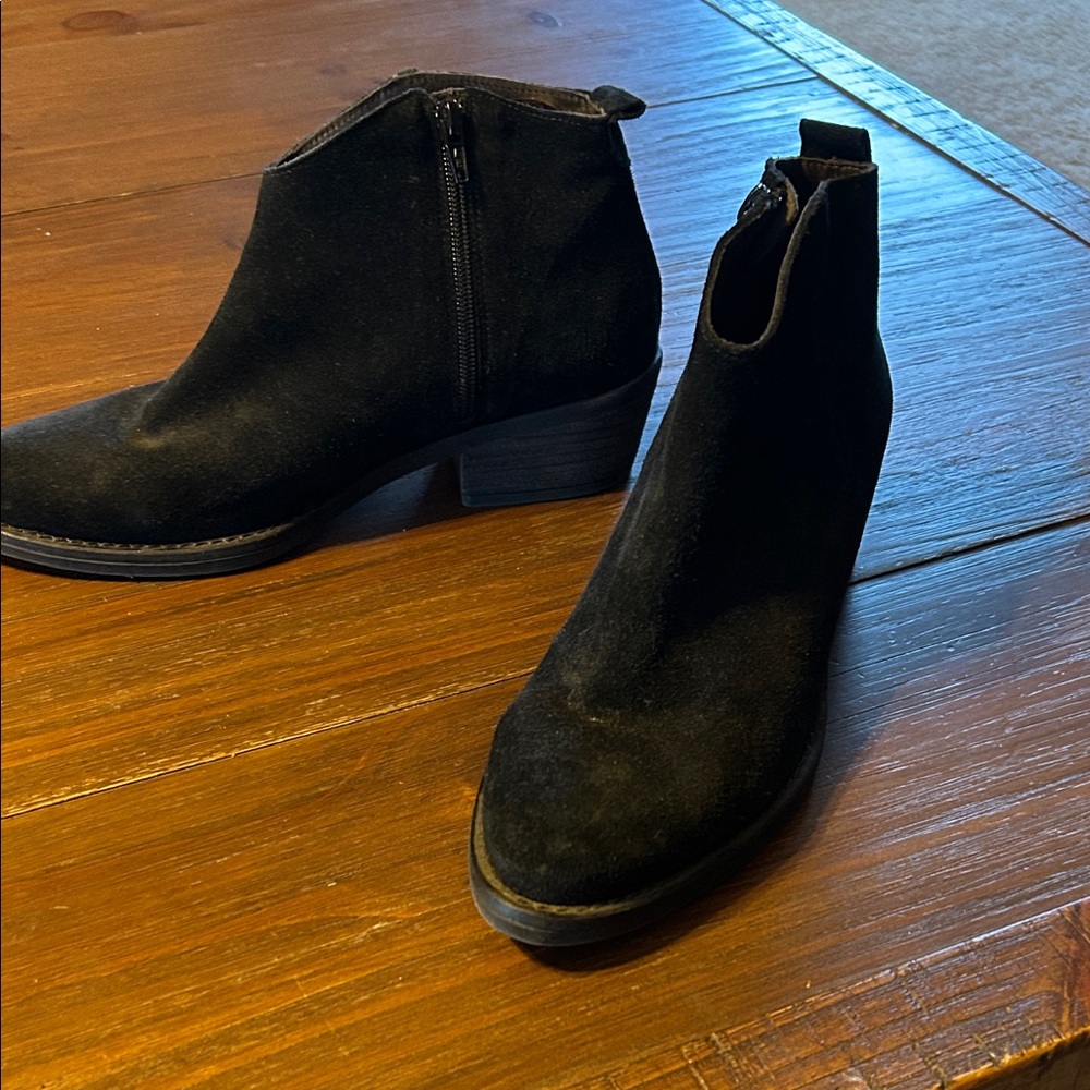 Marroqui Sanchez Elegant Black Ankle Booties